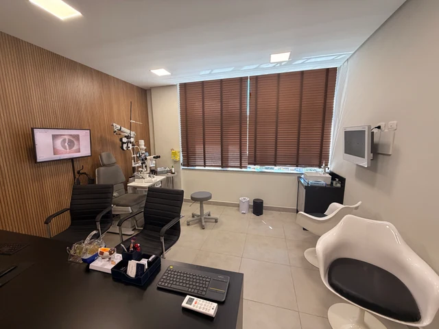 Sala de consulta do OFTA VITTA